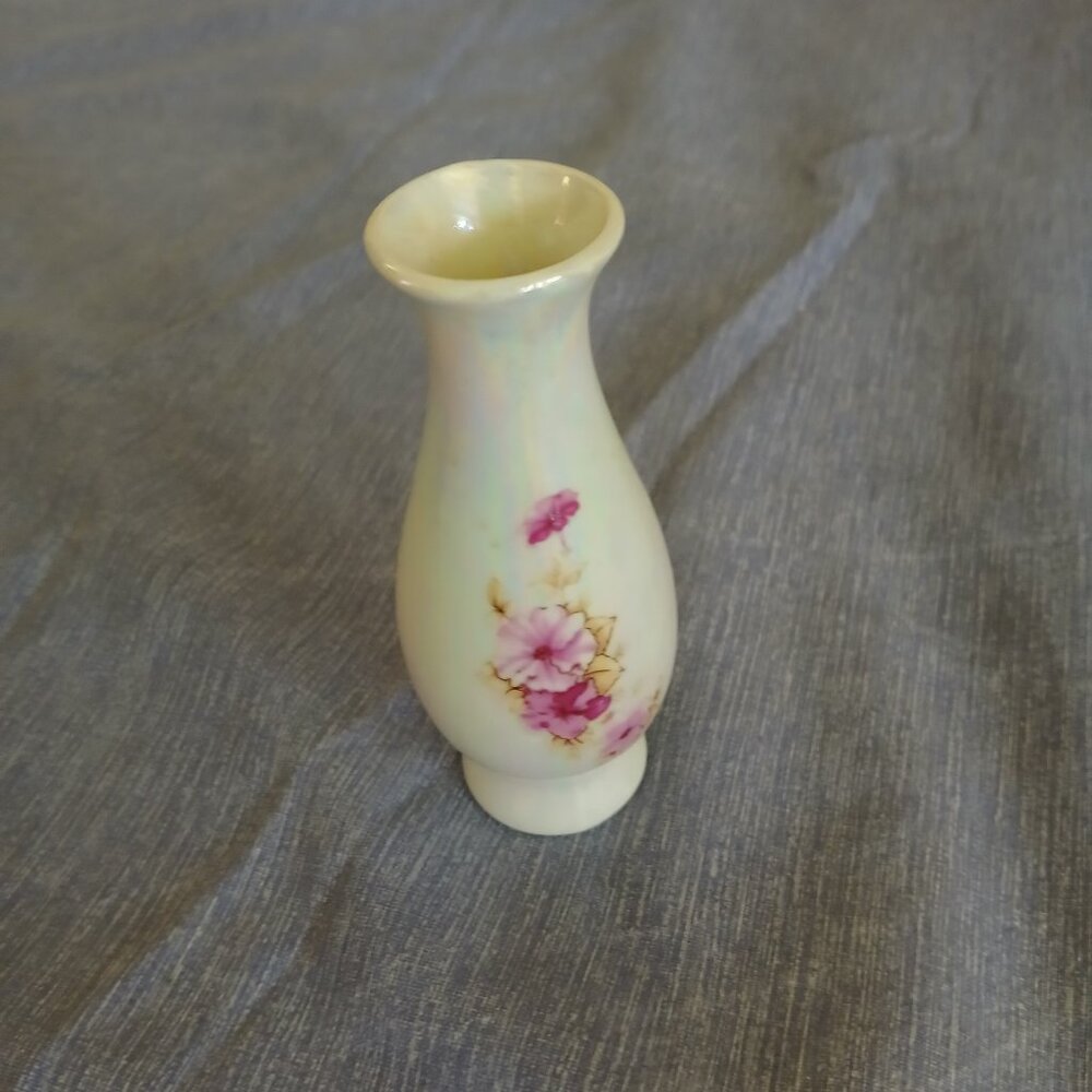 Decorative small flower Vase 5"